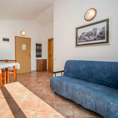 Hilde Blue-2 By Interhome *